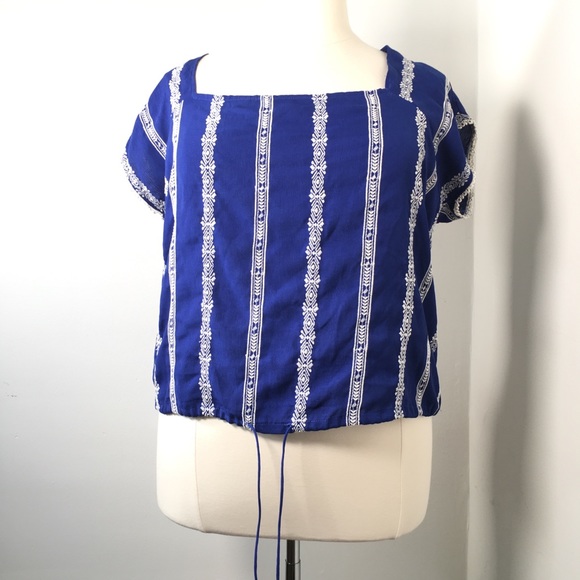 A Beautiful Soul embroidery square neck drawstring - Picture 4 of 15